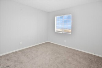 Building Photo - 220 Mission Catalina Ln