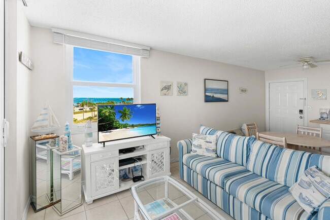 Foto del edificio - 5600 Bonita Beach Rd SW