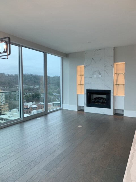 Open Great Room w View - 7 Patton Ave