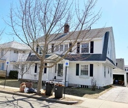 Building Photo - 297 Billings St