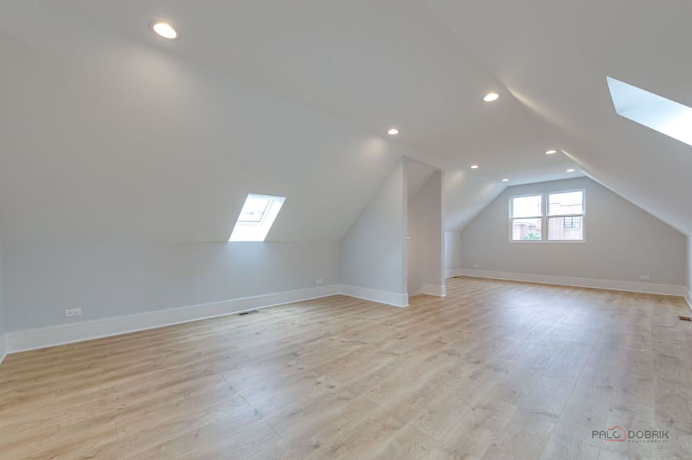 Primary Photo - 3 bedroom in Chicago IL 60647