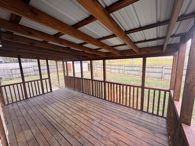 Foto del edificio - Beautiful Home For Rent in Arab