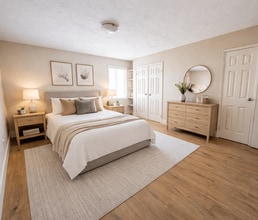 Building Photo - Woodbury Green