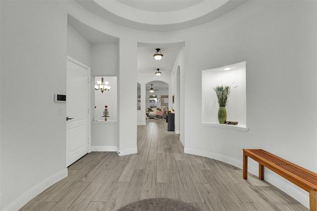 Foto del edificio - 517 Birch Grv Dr