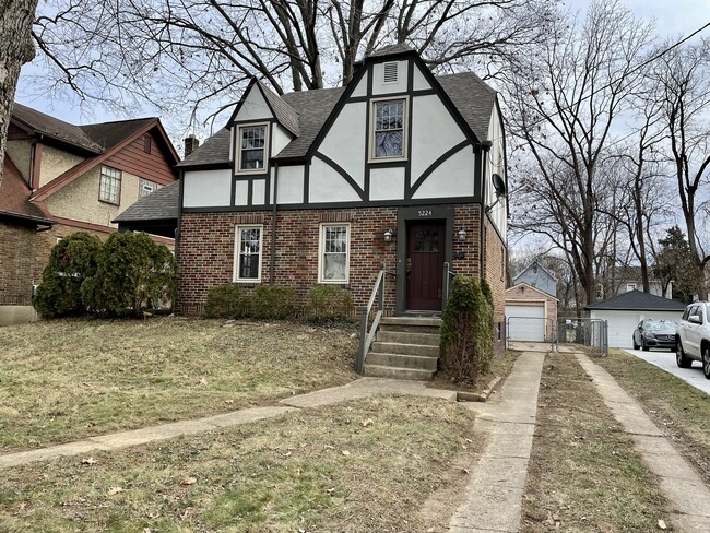 5224 Stewart Ave, Cincinnati, OH 45227 - House for Rent in Cincinnati, OH |  