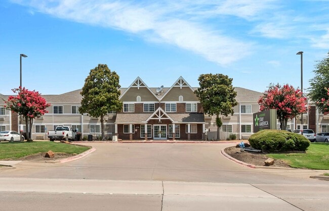 Building Photo - Furnished Studio-Dallas - Plano Parkway