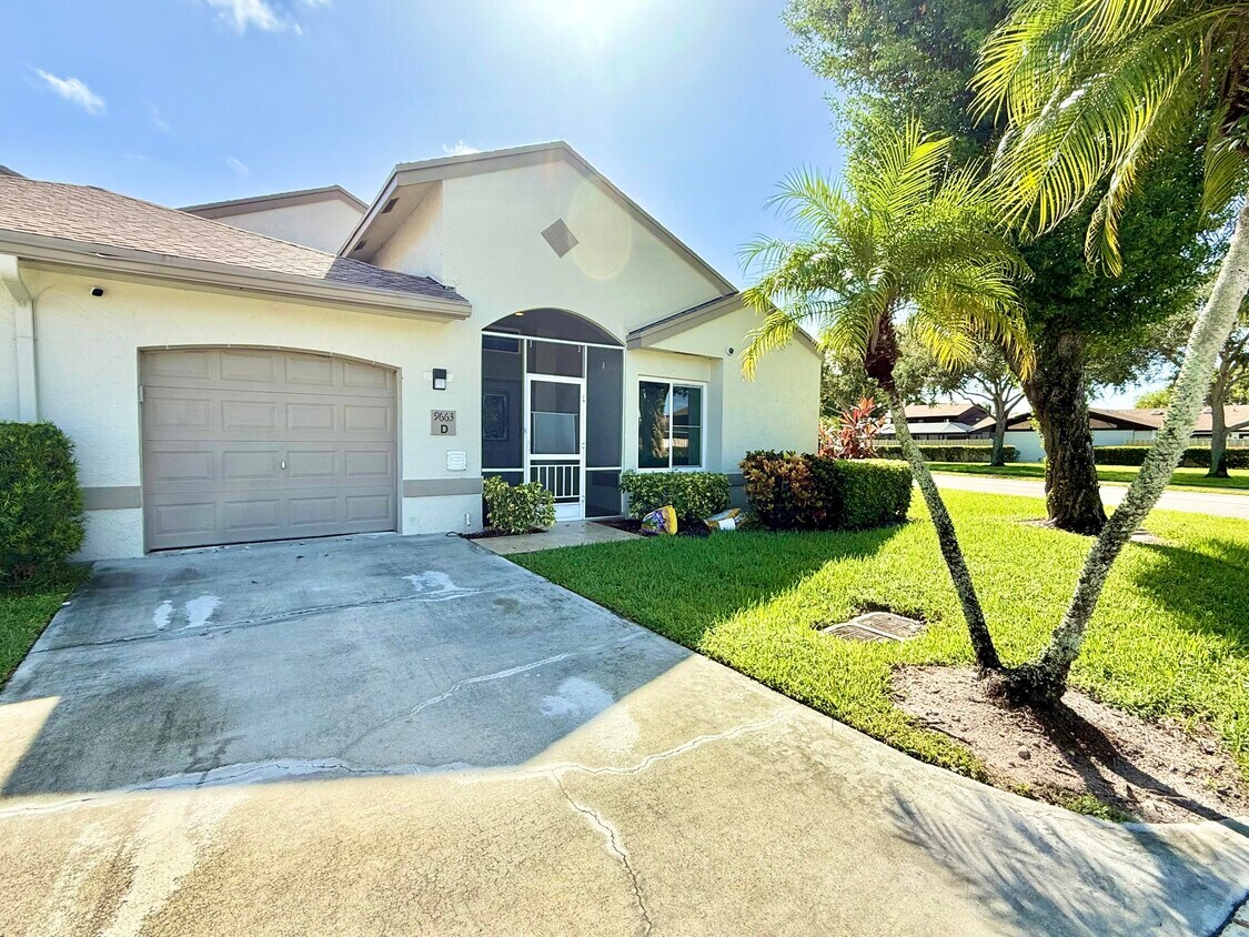 Foto principal - 9663 Boca Gardens Cir N