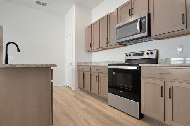Foto del edificio - 9224 Westside Hls Dr