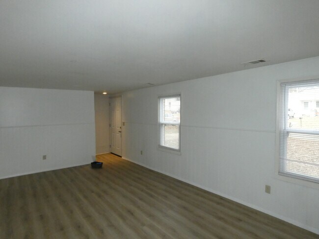 Foto del edificio - 5045 NE 56th Pl