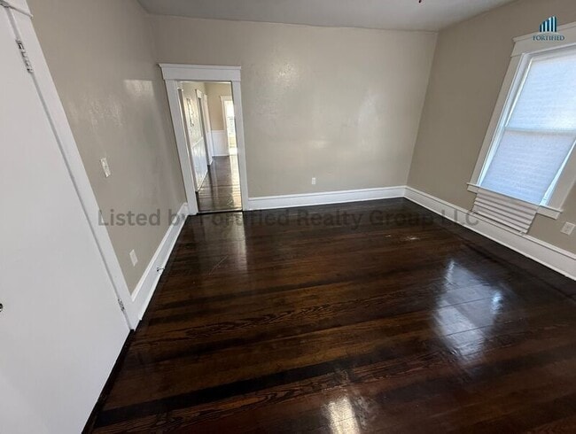 Photo - 170 King St Apartment