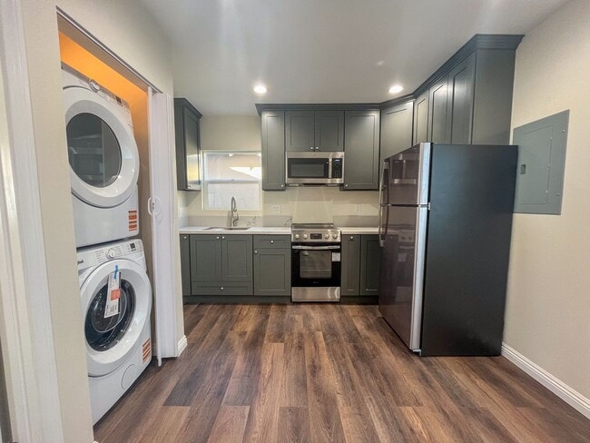 Photo - 3733-3735 W 182nd St. Torrance, CA 90504 Apartment