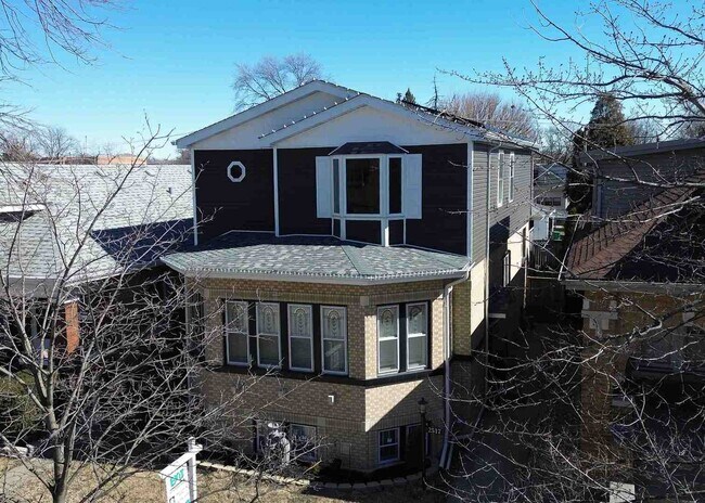 Foto del edificio - 2517 Clinton Ave