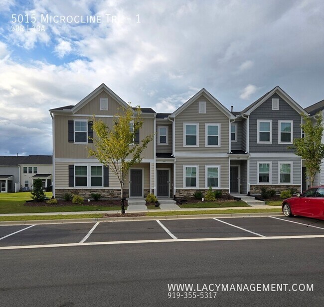 Building Photo - 5015 Microcline Trl