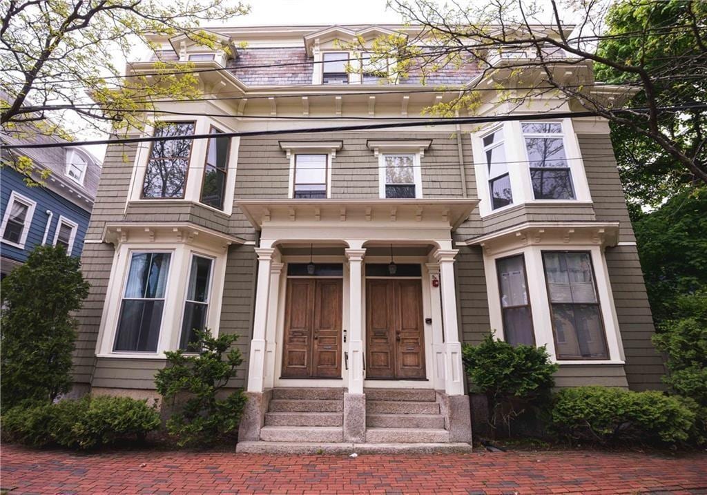 Primary Photo - 99 Almy St
