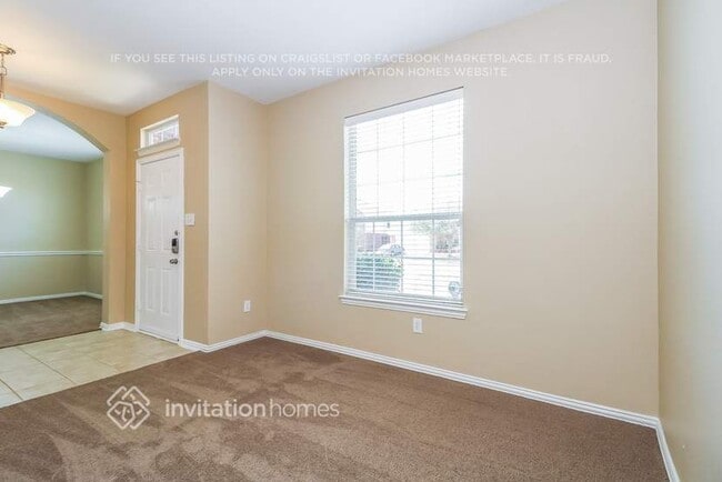 Foto del edificio - 3168 Kingswood Ct