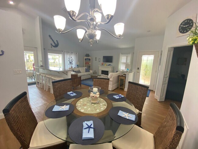 Building Photo - Short Term Rental - Sea Colony