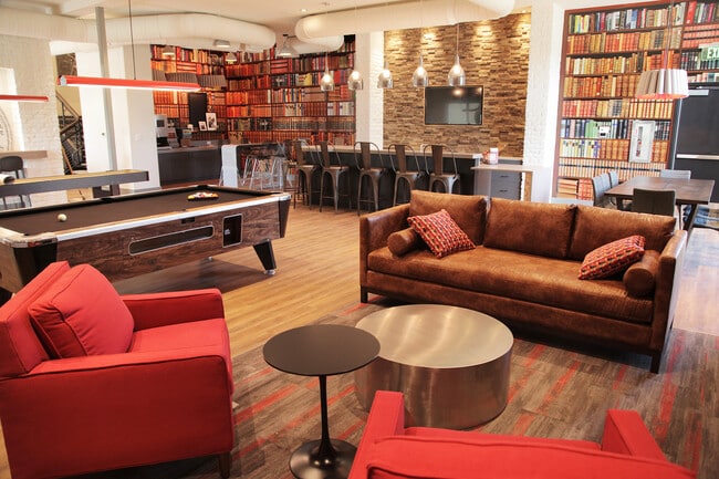 Building Photo - University Village