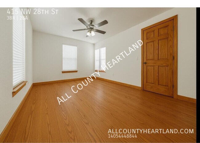Foto del edificio - 415 NW 28th St