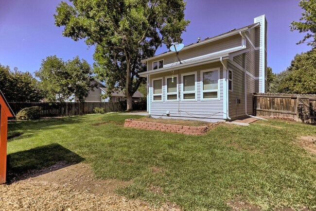 Building Photo - Totally Updated home in Parkwood East