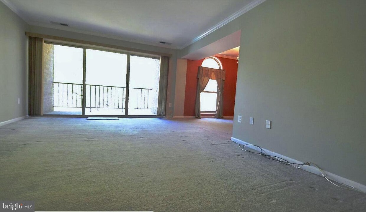 26 Canterbury Square Unit 302, Alexandria, VA 22304 Condo for Rent in Alexandria, VA