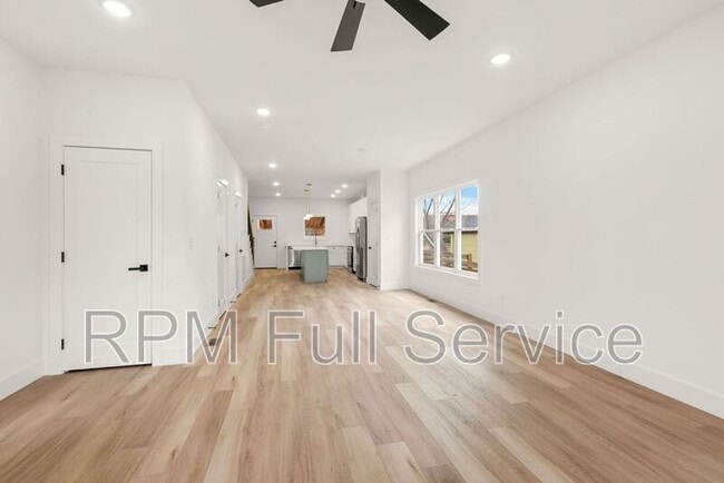 Photo - 1715 Heiman St House