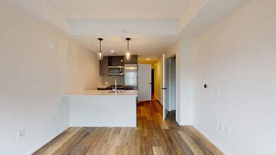 Interior Photo - 345 Harrison