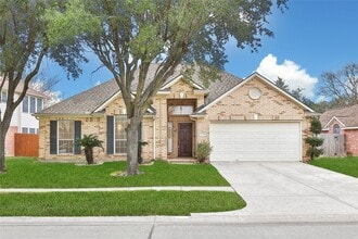 Building Photo - 21406 Hannover Pines Dr