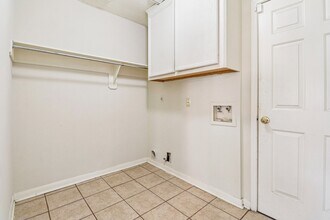 Building Photo - 16810 Blairstone