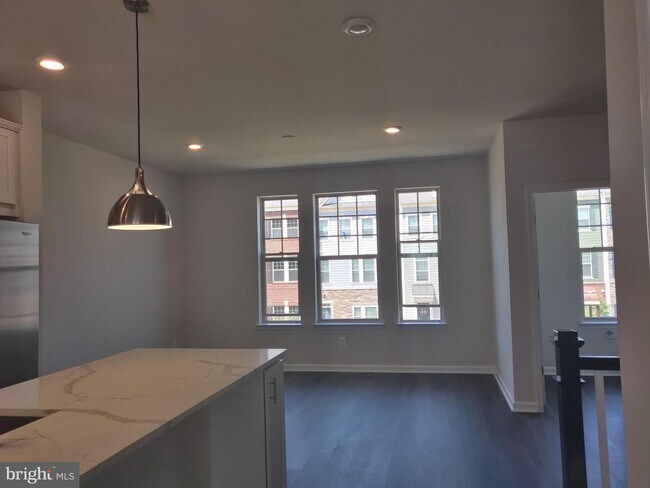 Foto del edificio - 9334 Barnes Lp