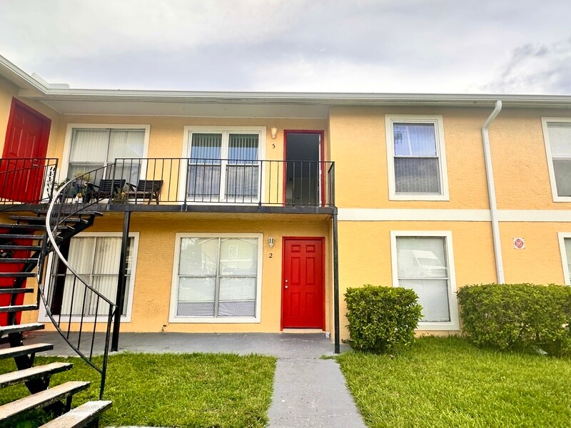 Photo - 1842 Caralee Boulevard