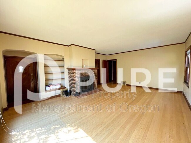 Foto del edificio - 6945 NE Sacramento St