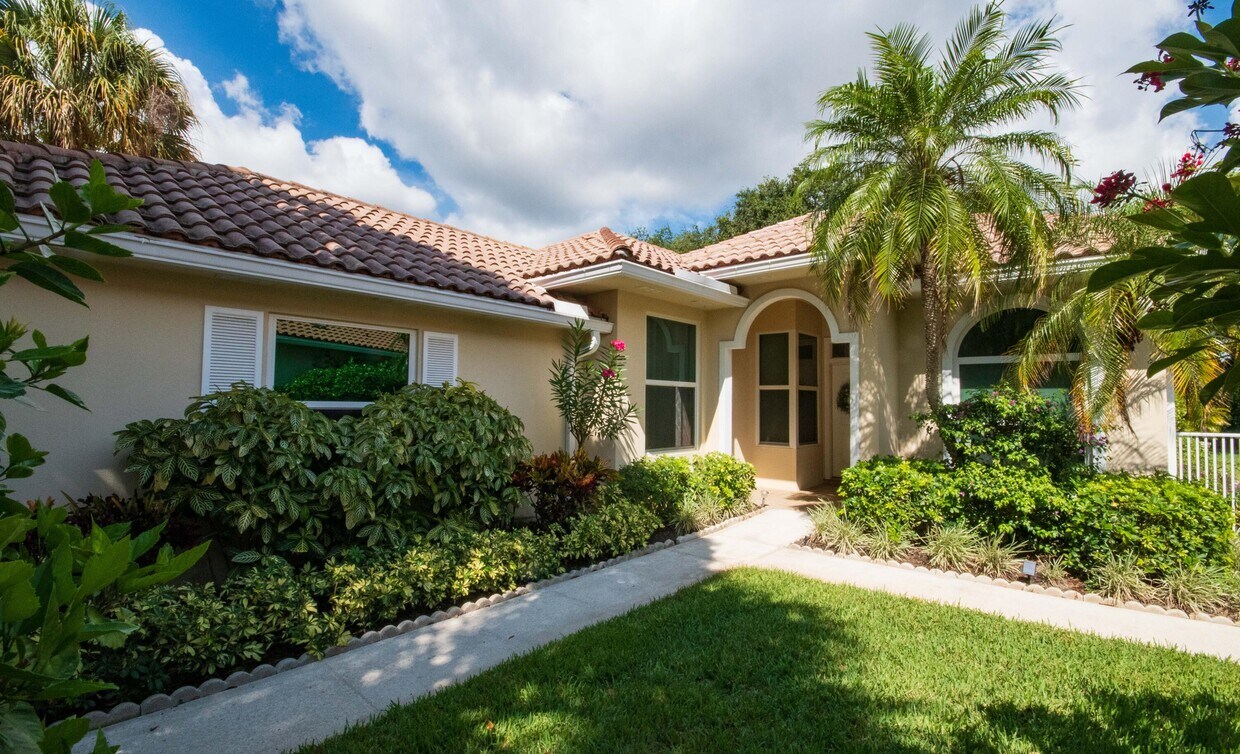 Foto principal - 209 E Tall Oaks Cir