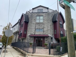 Building Photo - 4557 Manayunk Ave