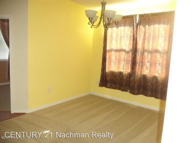 Building Photo - 4 br, 2.5 bath House - 162 Marywood Drive