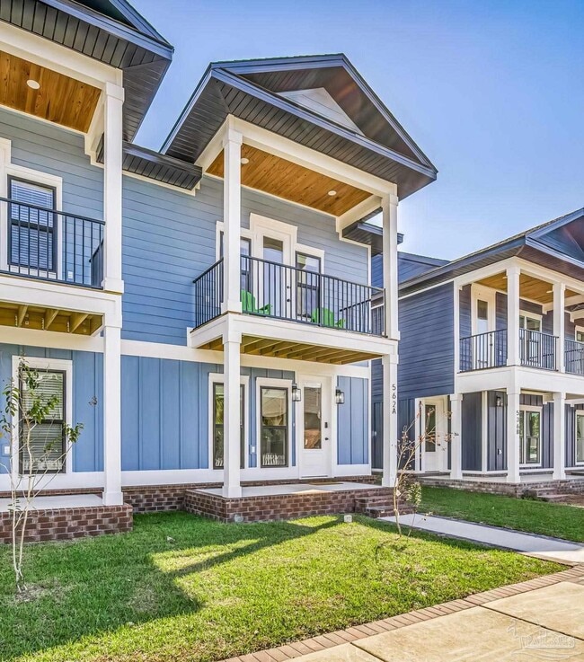 Building Photo - 520 N De Villiers St