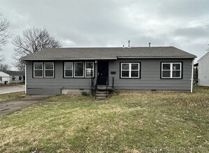 Building Photo - 6305 E Newton St