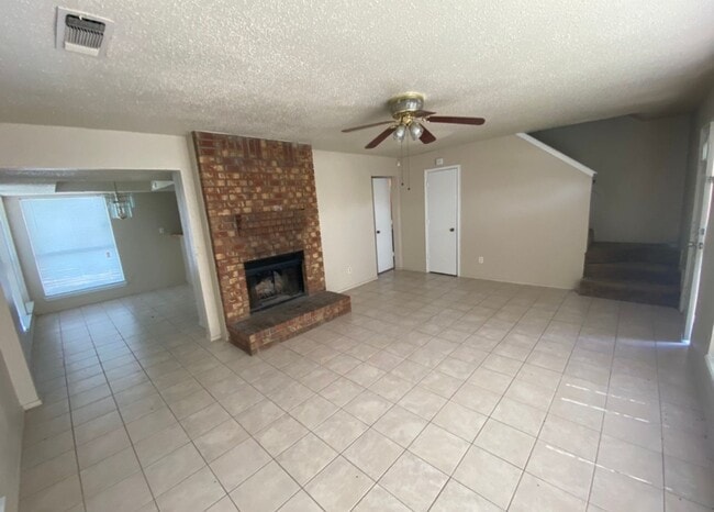 Foto del edificio - 2928 Stonycroft Dr