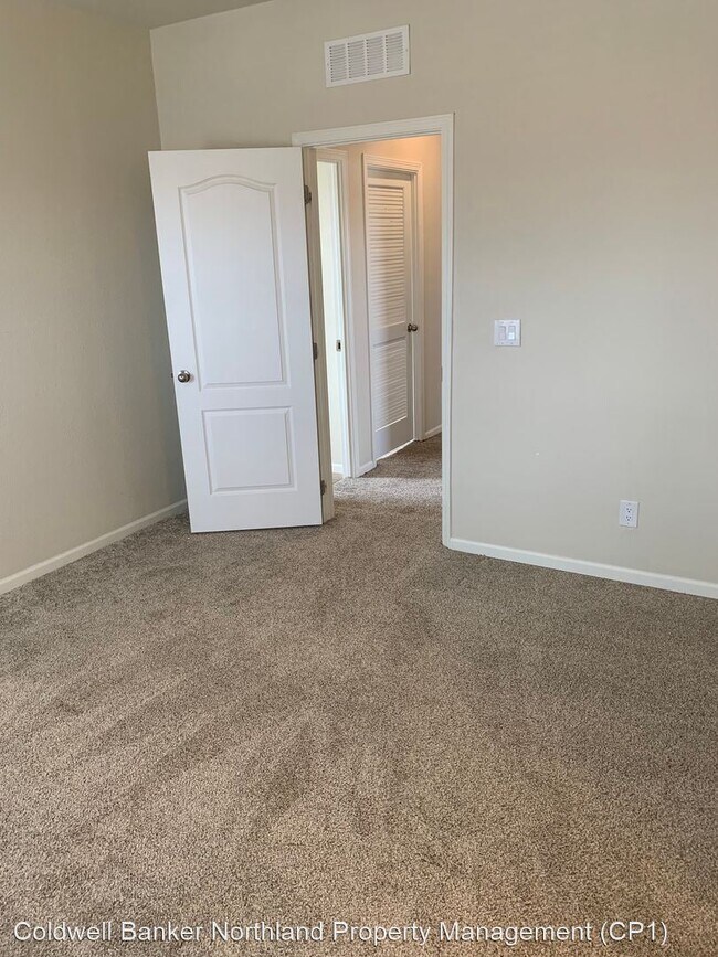 Building Photo - 2 br, 2 bath House - 272 Pinecrest Trail