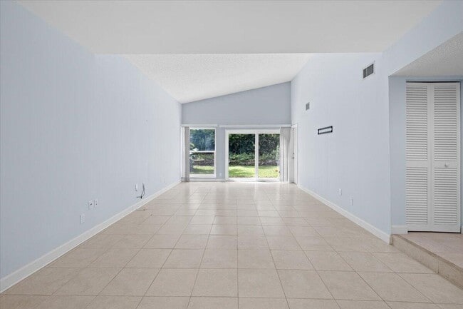 Foto del edificio - 1840 NW 10th St