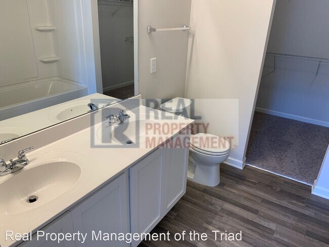 Foto del edificio - 3 br, 2.5 bath House - 4118 Devonwood Court