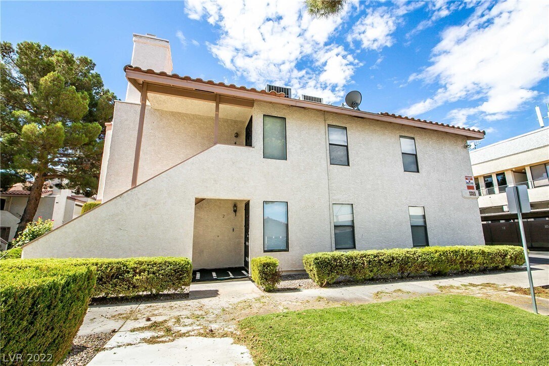 Primary Photo - 1311 DEL MAR St