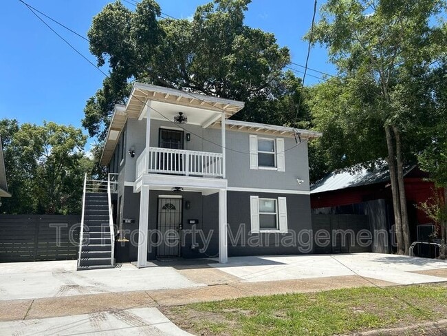 Photo - 1376 Prince St House