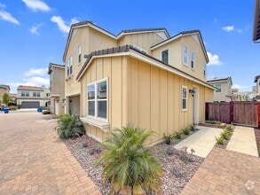 Building Photo - 1239 Camino Avalon