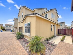 Building Photo - 1239 Camino Avalon