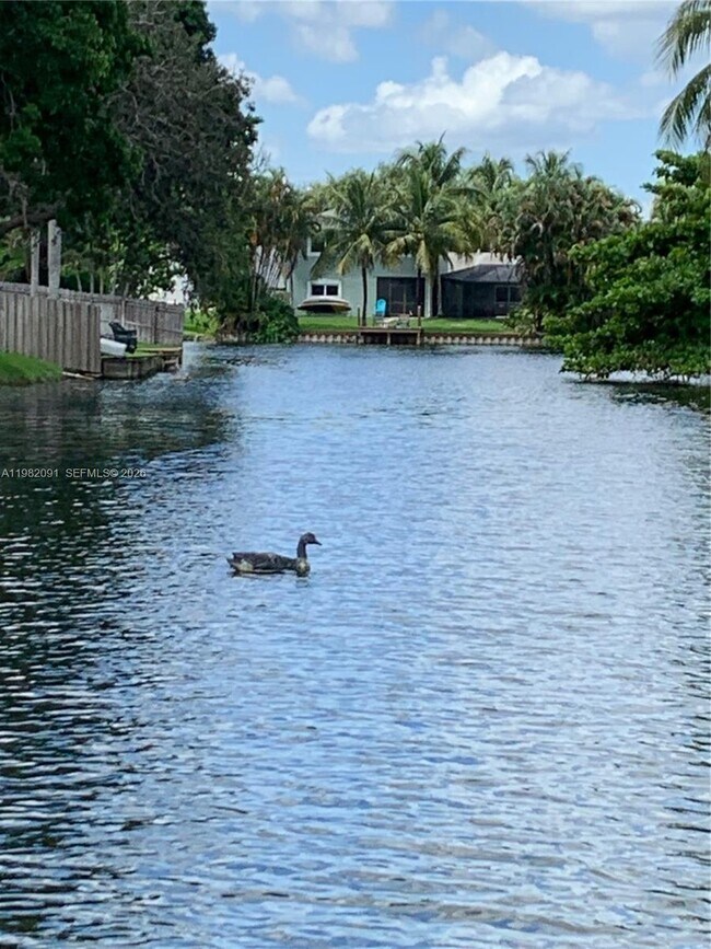 Foto del edificio - 8421 SW 28th St