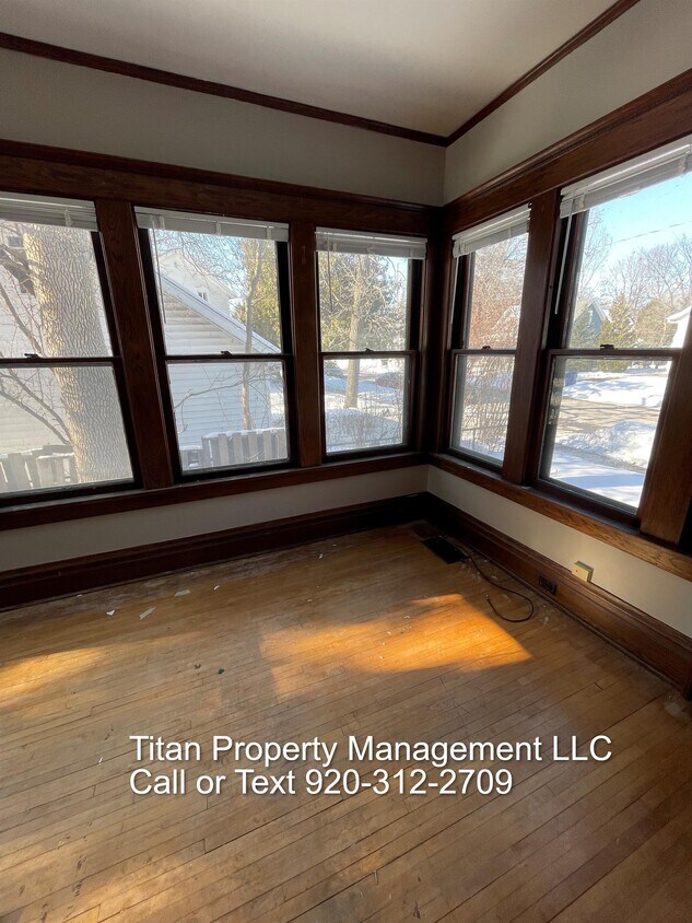 Foto principal - 855 Vine Ave