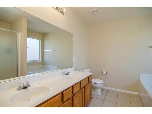 Foto del edificio - 13109 Fieldstone Rd