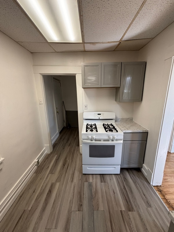 Building Photo - 702 Airbrake Ave