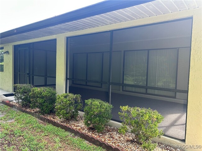 Foto del edificio - 13 Boxelder Ct