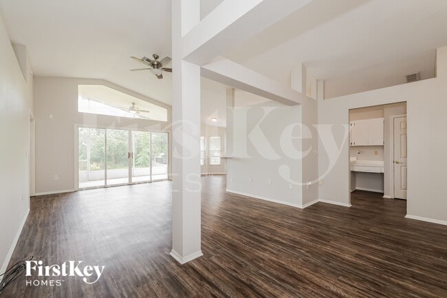Building Photo - 40 St Kitts Cir